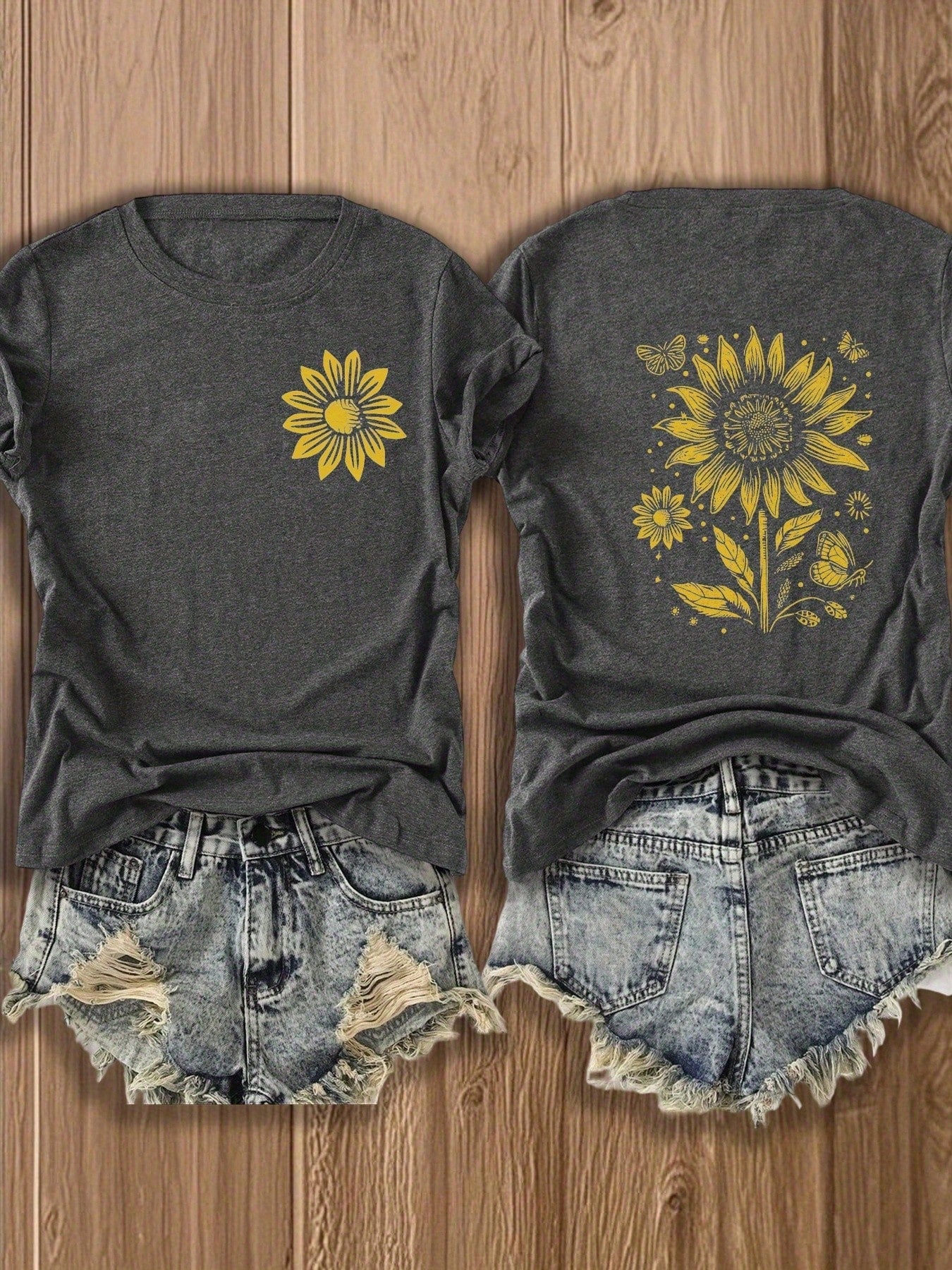 Women's Double-Sided Print T-Shirt Juneteenth Independence Day Gift Charming Sunflower Print Vintage Style Graphic Tee Summer Casual Wear Fashion Floral Design Top