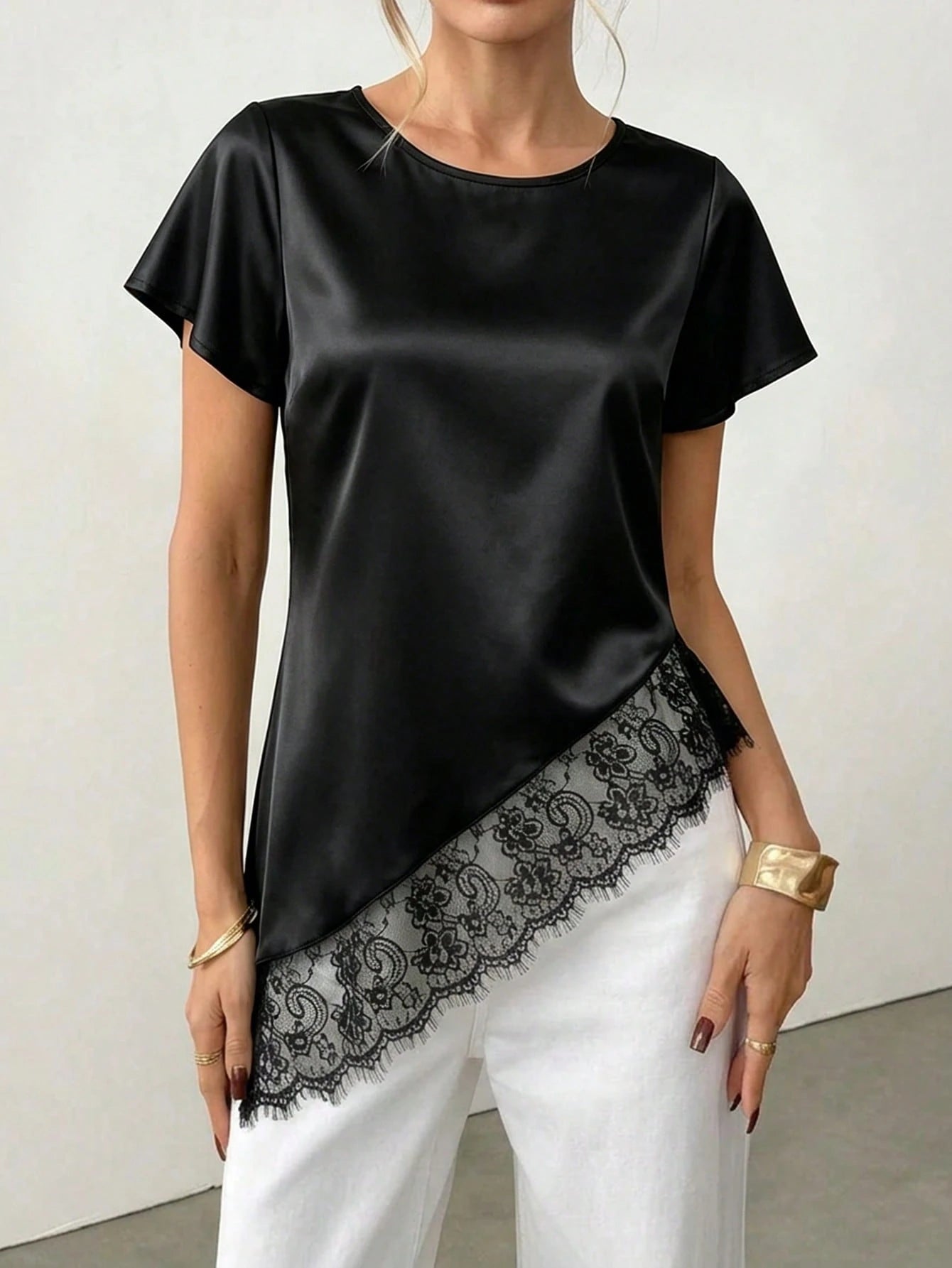 Women's Elegant Lace-Trimmed, Asymmetric Hem, Round Neck, Satin Black Blouse, Suitable For Commuting, Social/Office Top, Casual Elegant Summer Commuting Top