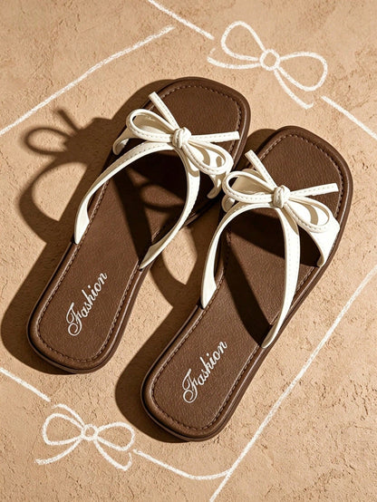 Women's Flat Sandals, Fashionable New Summer Shoes, White Butterfly Sandals [Shoes Run Small By Two Sizes], Simple Versatile Summer Slippers, Square Toe, White Sandals, Soft Sole Open Toe, Women's San