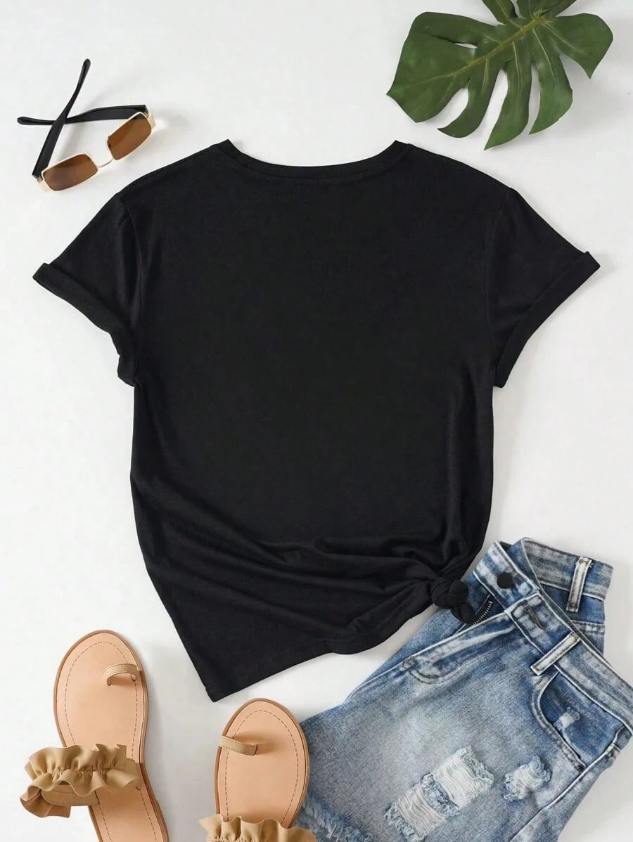 Women's Funny Fluffy Highland Cow Graphic T-Shirt "Sorry I'm Late" Casual Cute Farm Animal Lover Soft Tee For Daily Weekend Wear
