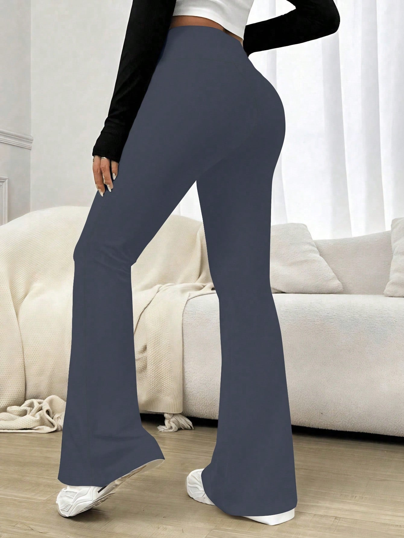 Women's High Waist Solid Color Flared Pants With Side Pockets Black