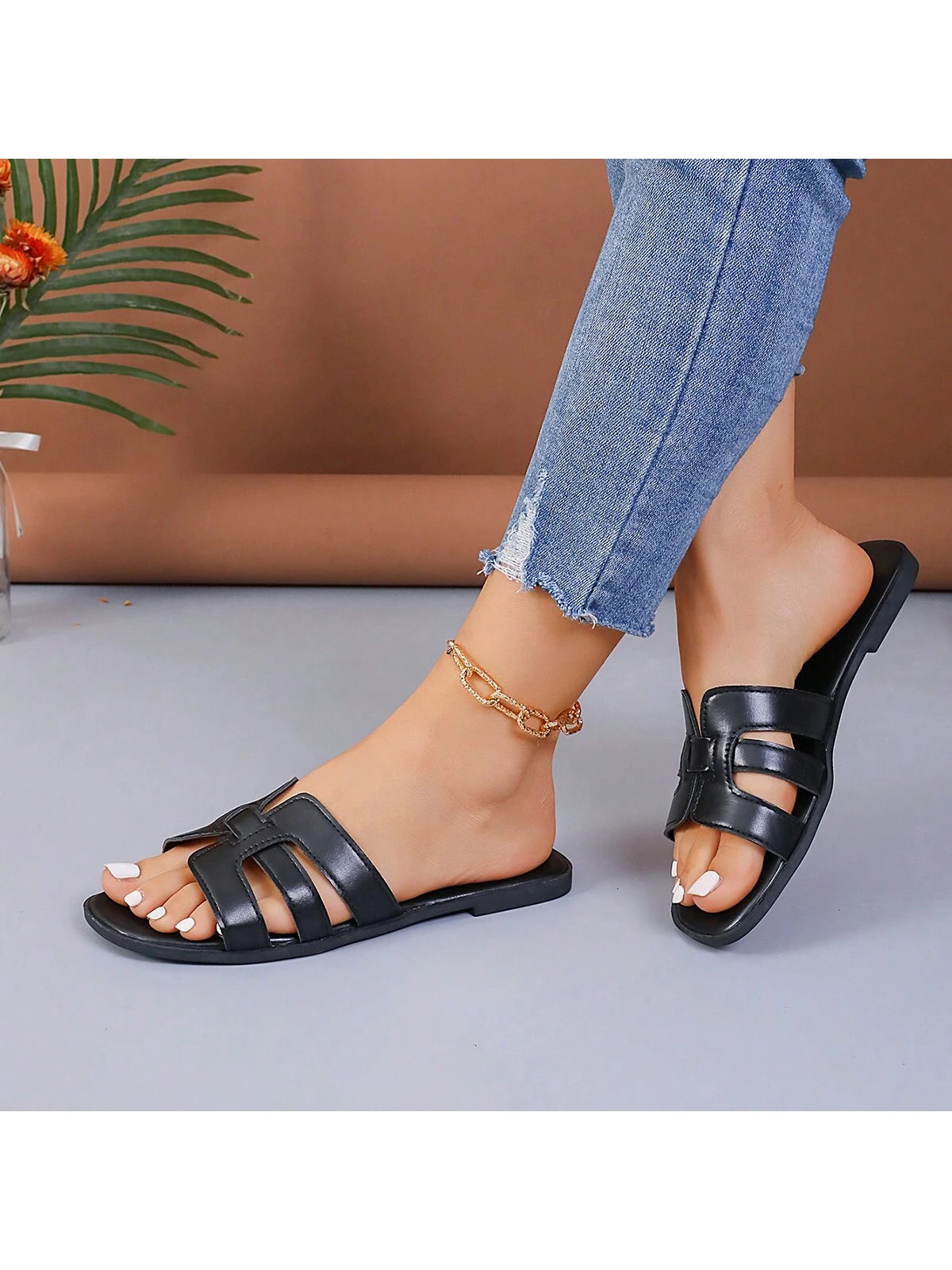 Women's Korean Style Plain Slip-On Slippers, Flat Sole, Summer Fashion Outdoor Wear, Beach Sandals Valentines, Boho