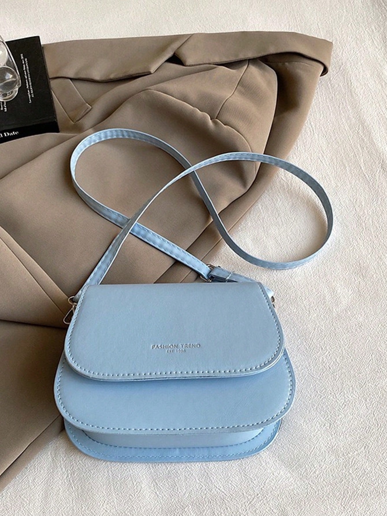 Women's Leather Shoulder Bags, Square Bags, Handbags, Crossbody Bags, And Arm-Crossing Strap Bags, Ideal For Office Workers, Commuters, And Students