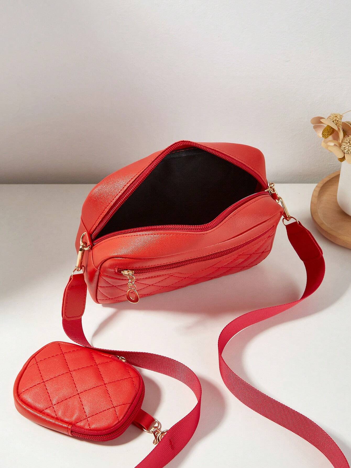 Women's Small Square Shoulder Crossbody Bag, Diamond Quilted Handbag With Pouch