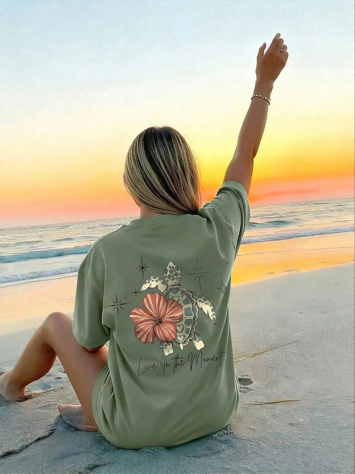 Women's Summer Turtle, Floral & Letter Print Casual Loose Round Neck Beach Vacation T-Shirt