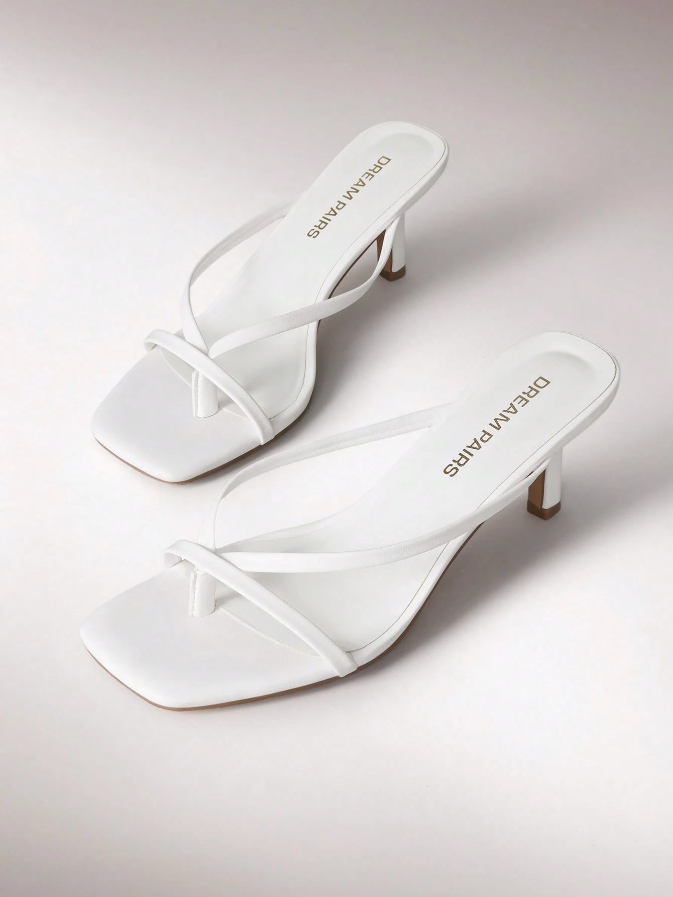 Women Summer New Arrival Kitten Low Heel Thong Slippers Fashion Square Open Toe Comfort Sandals For Party Casual Slides